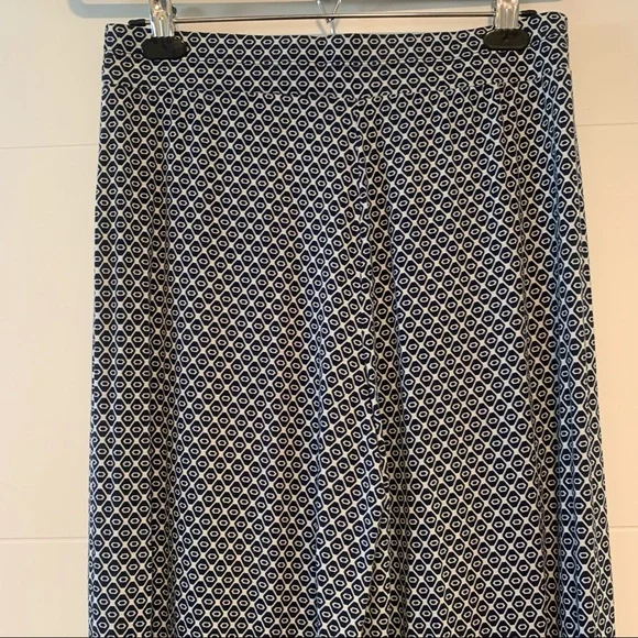 Max Studio | NWT Patterned Pants - Picture 7 of 13